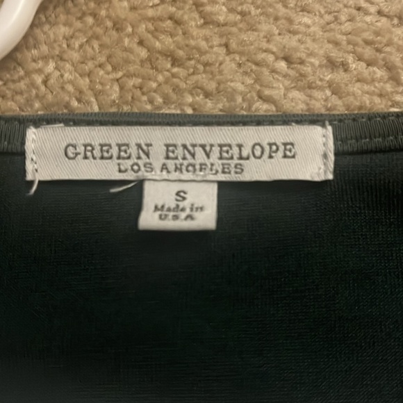 Top - Picture 2 of 3